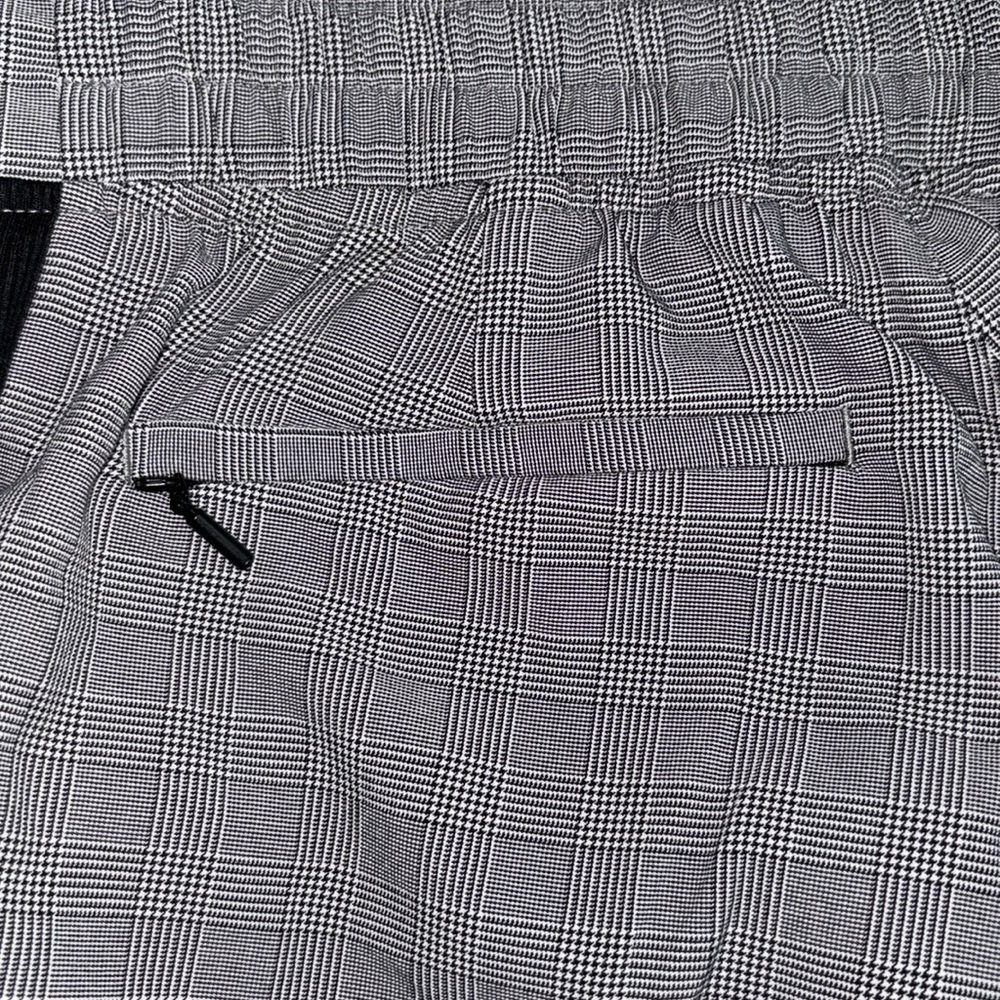 Athleta Gray Ankle Pants - Picture 6 of 6